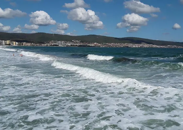 Апартамент Chateau Del Mar C31a Sunny