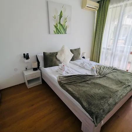 Apartment Chateau Del Mar C31a Sunny