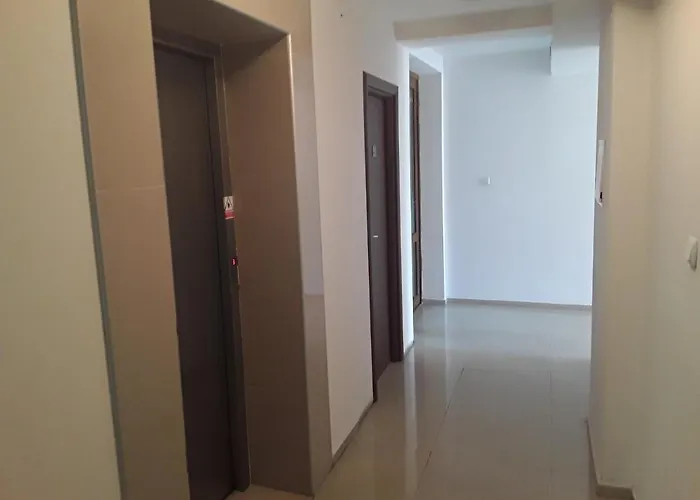 Apartment Chateau Del Mar C31a Sunny *