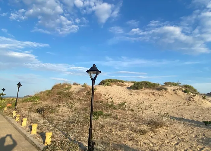 Chateau Del Mar C31a Sunny Apartment *